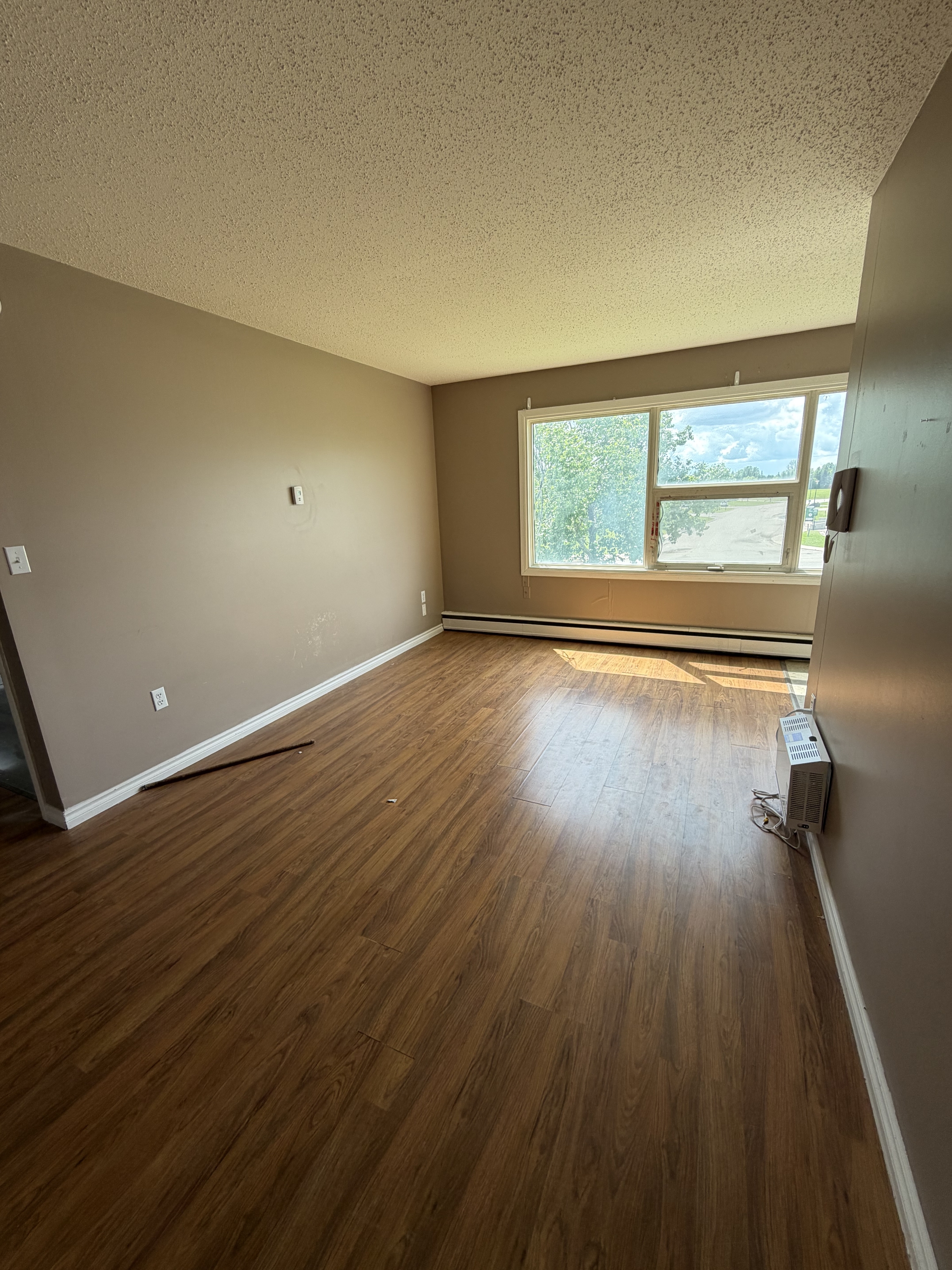 223 Bradbrooke DR
